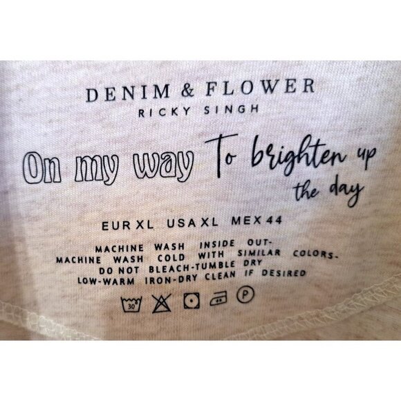 Denim & Flower  XL Short Sleeve T-Shirt Palm Trees "The Future is Inclusive" - Picture 4 of 5